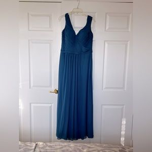 Dear Cleo Maria Bridesmaid Dress in Capri size 12 (fits size 8/10)